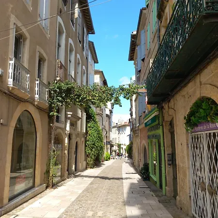 Apartment En Baronnies Avec Balcon Et Parking *