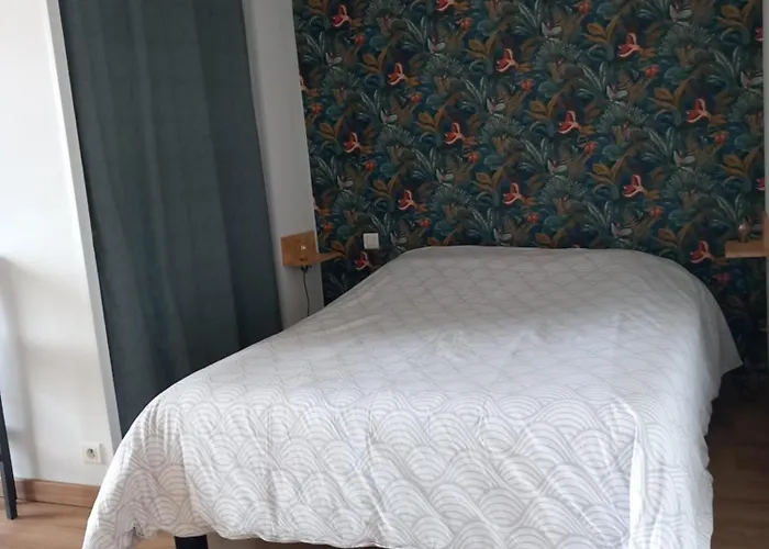 En Baronnies Avec Balcon Et Parking